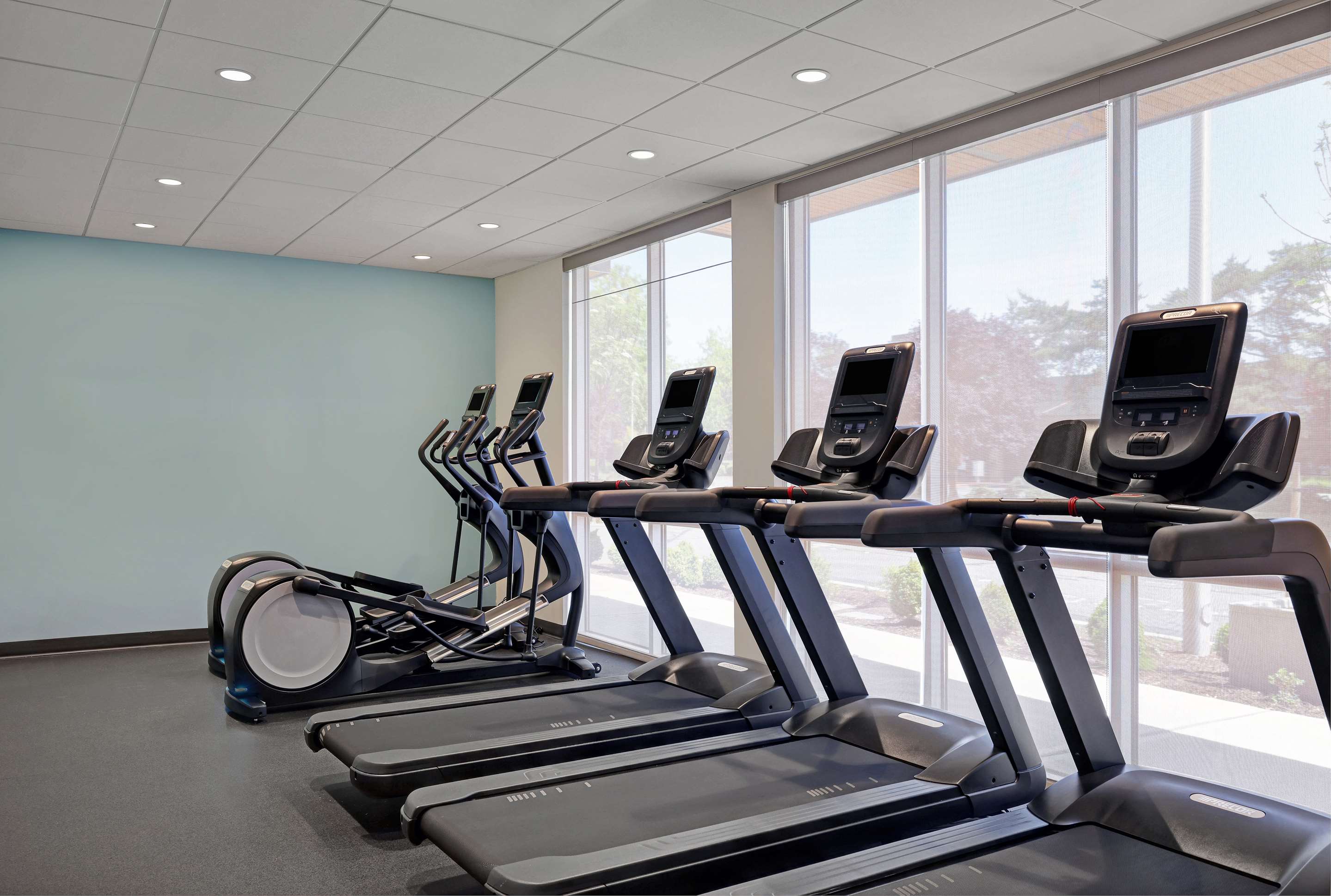 Health club fitness center gym | Tru By Hilton Tukwila Seattle Airport, Wa