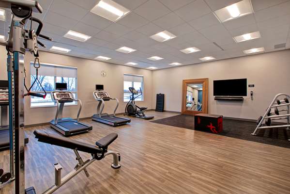 Fitness/ Exercise Room - Hampton Inn Brockville