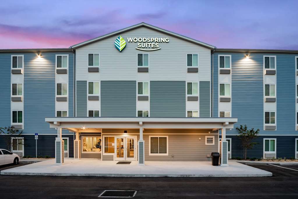WoodSpring Sts Sanford N I4 Orlando Area
