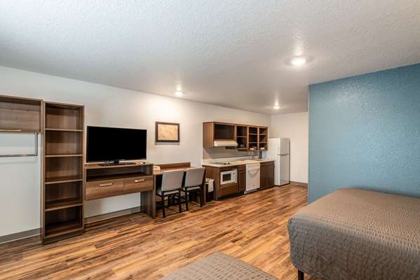  - WoodSpring Suites Sanford