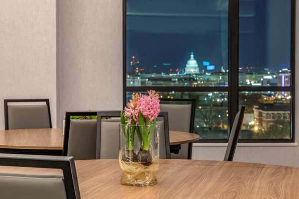 Restaurant - Cambria Hotel Capitol Riverfront DC