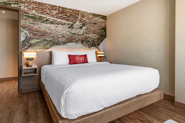 Suite - Cambria Hotel Capitol Riverfront DC