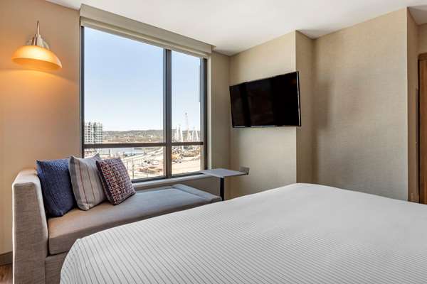 Suite - Cambria Hotel Capitol Riverfront DC