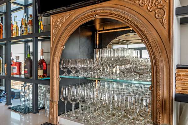 Restaurant - Cambria Hotel Capitol Riverfront DC