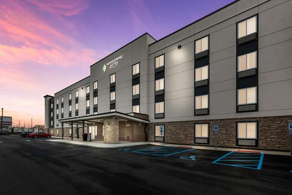 Exterior view - WoodSpring Suites Linden