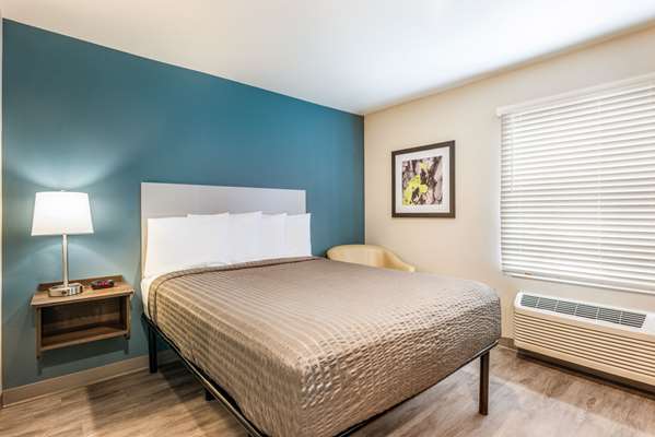  - WoodSpring Suites Linden