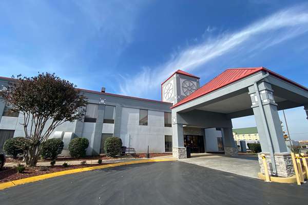 Exterior view - Baymont Inn & Suites La Vergne - I-24, Exit 64