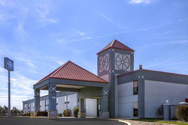 Exterior view - Baymont Inn & Suites La Vergne - I-24, Exit 64