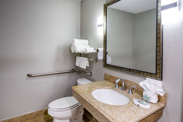  - Baymont Inn & Suites La Vergne - I-24, Exit 64