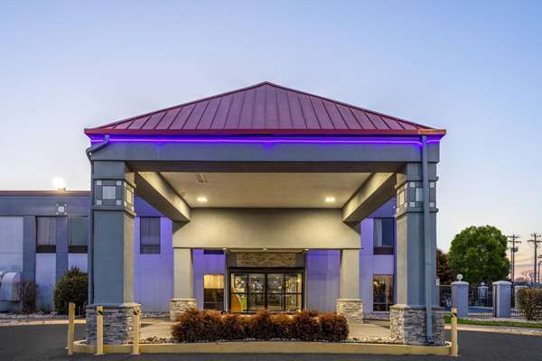 Exterior view - Baymont Inn & Suites La Vergne - I-24, Exit 64