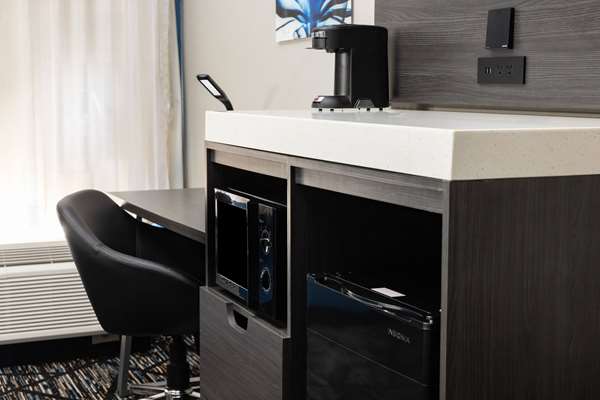  - Baymont Inn & Suites La Vergne - I-24, Exit 64