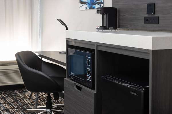  - Baymont Inn & Suites La Vergne - I-24, Exit 64