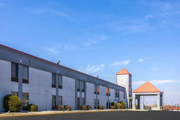 Exterior view - Baymont Inn & Suites La Vergne - I-24, Exit 64