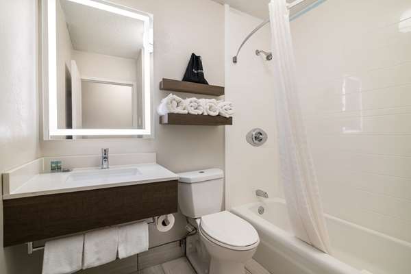  - Best Western Plymouth Inn White Mountains Campton