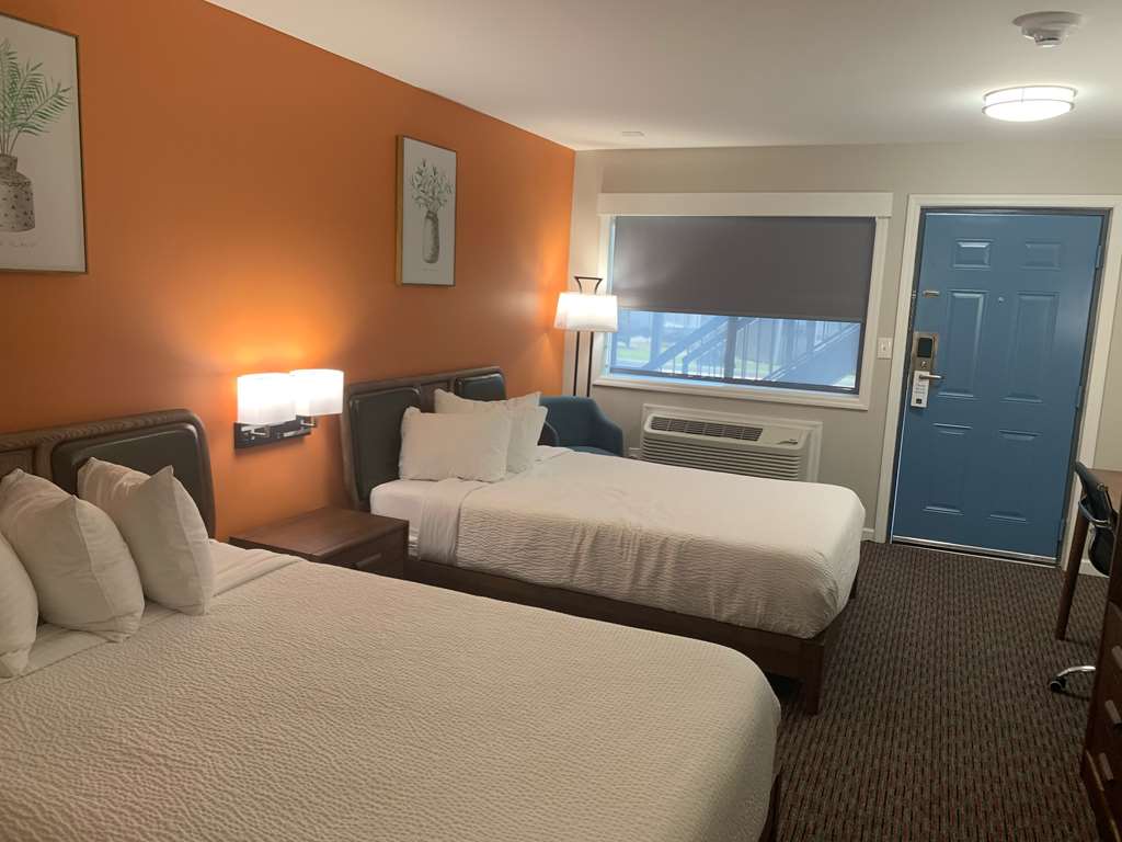 Urban Boutique Hotel, BW Signature Collection-guestroom-Guest Room,On-Site.jpg