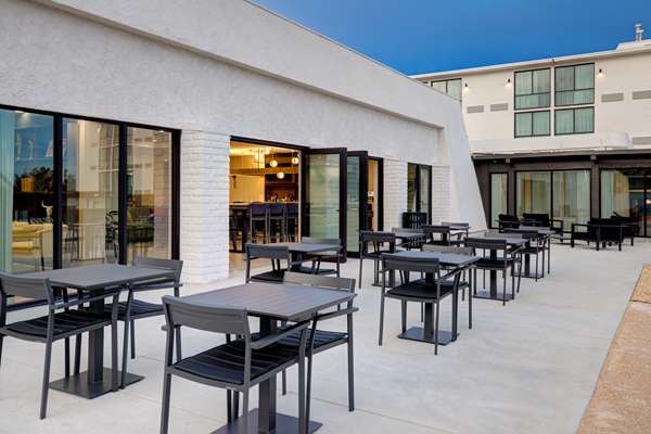 Exterior view - DoubleTree by Hilton Palmdale - CA 14, Exit 35
