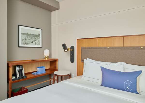  - Sable at Navy Pier Hotel Chicago