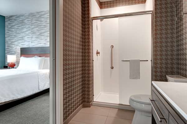  - Home2 Suites by Hilton US 75 North Plano