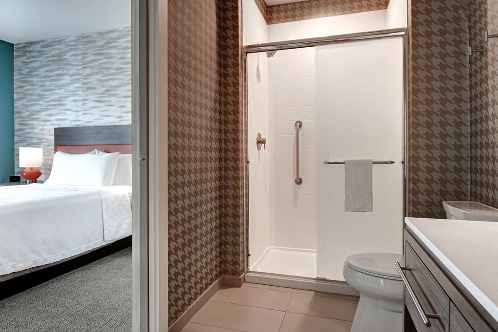 Home2 Suites by Hilton North Plano Hwy 75 Room Type - 1 KING 1 BEDROOM SUITE
