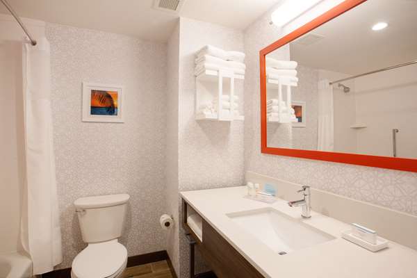  - Hampton Inn & Suites North Port