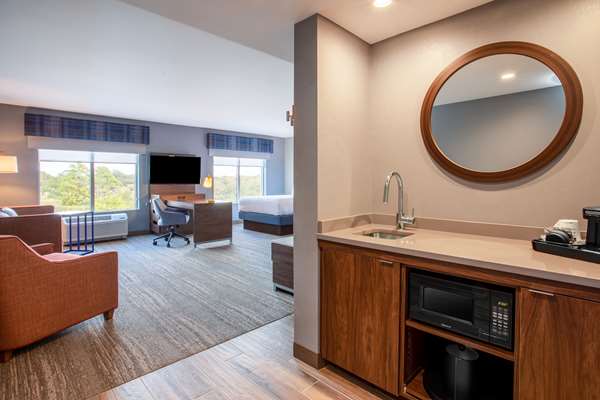  - Hampton Inn & Suites North Port