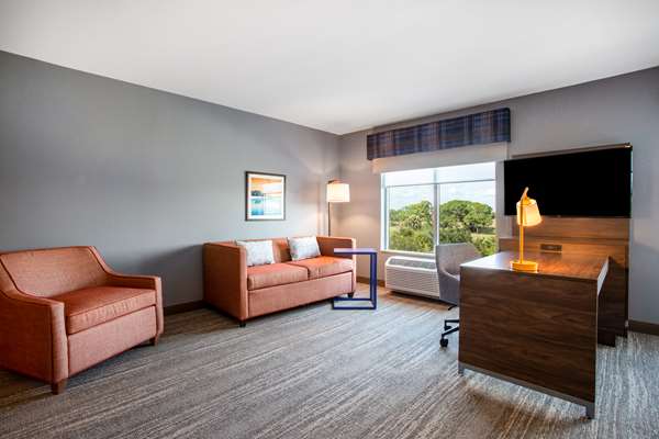  - Hampton Inn & Suites North Port