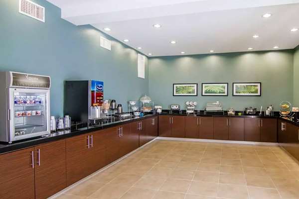 Amenities - Wingate by Wyndham Hotel North Longview