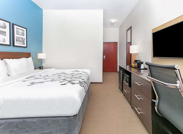  - Wingate by Wyndham Hotel North Longview