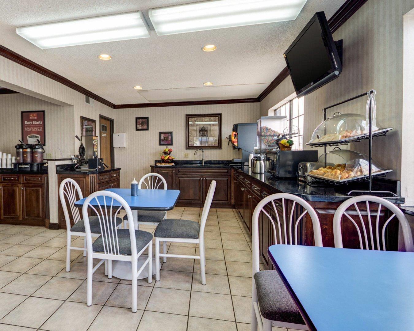 Breakfast area