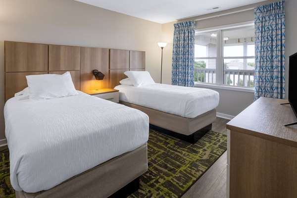 Suite - Ramada Atlantic Beach Resort