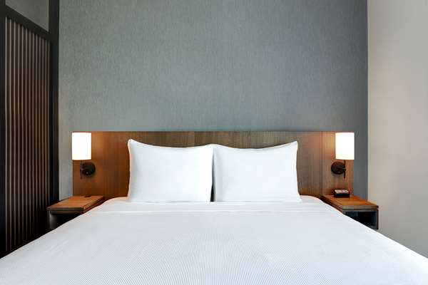  - Hyatt Place Hotel West Ottawa