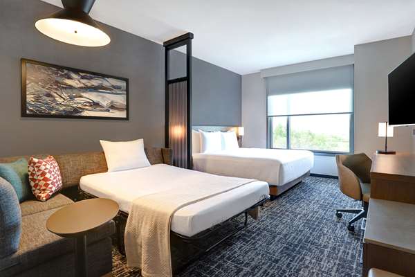  - Hyatt Place Hotel West Ottawa