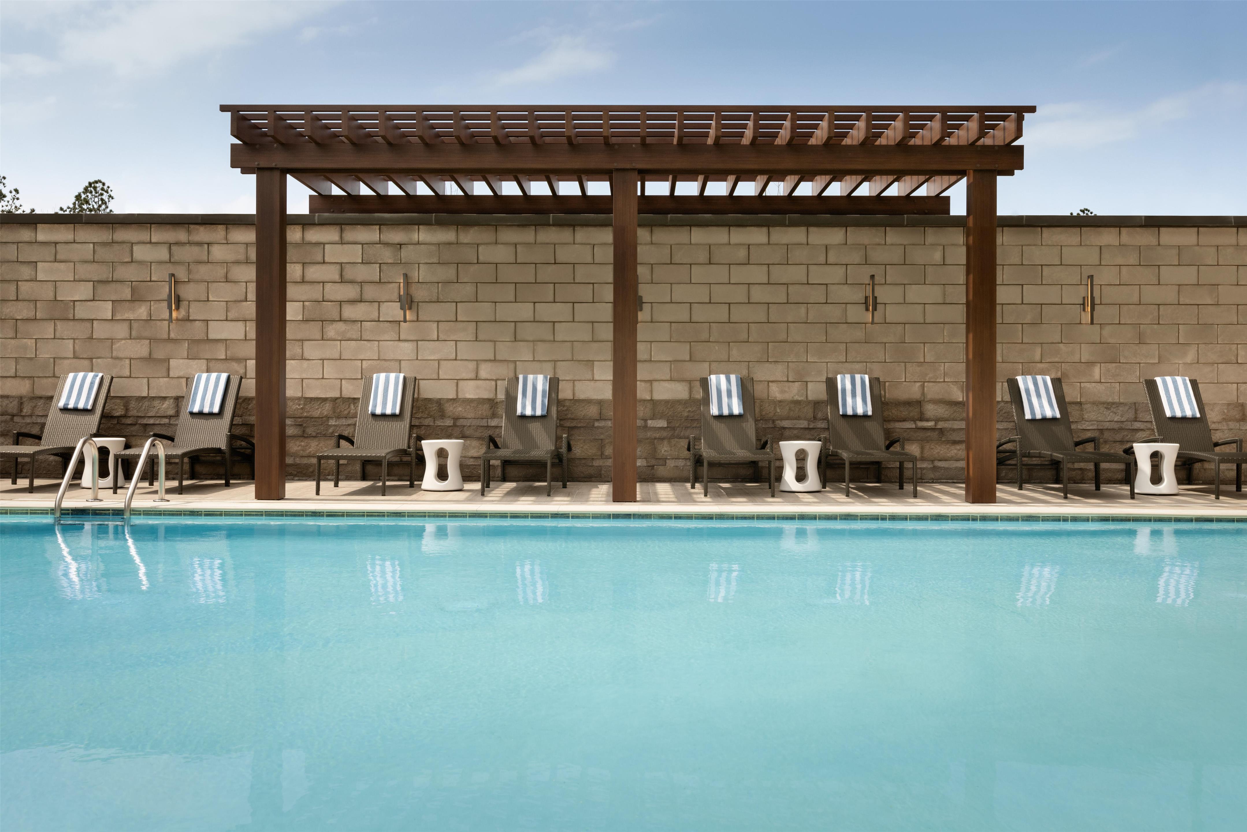 Pool | Atlanta Marriott Alpharetta