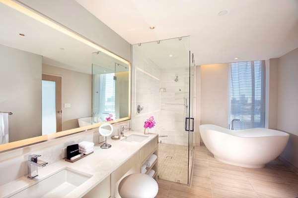  - HALL Arts Hotel Dallas