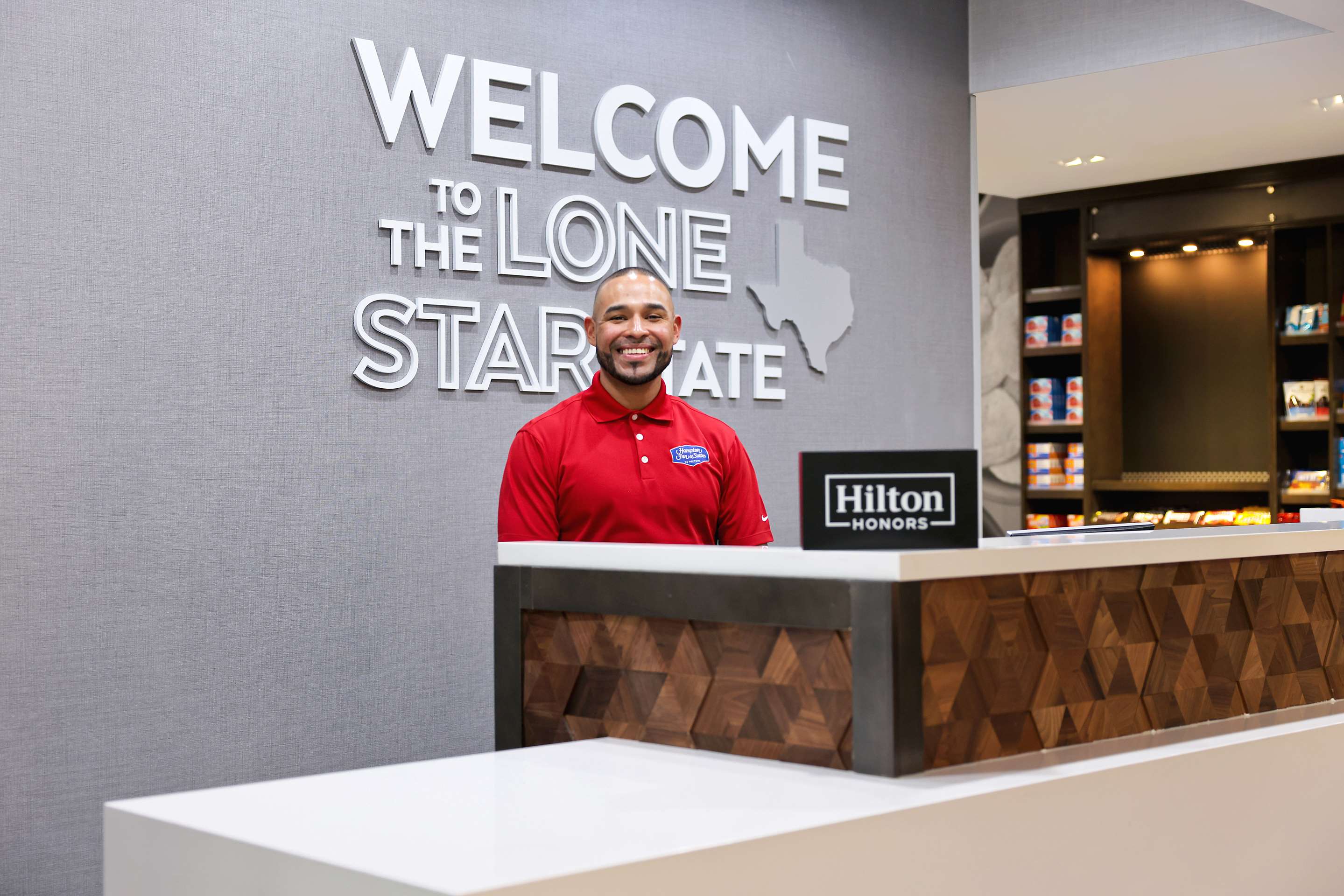 Reception | Hampton Inn & Suites Houston East Beltway 8, Tx
