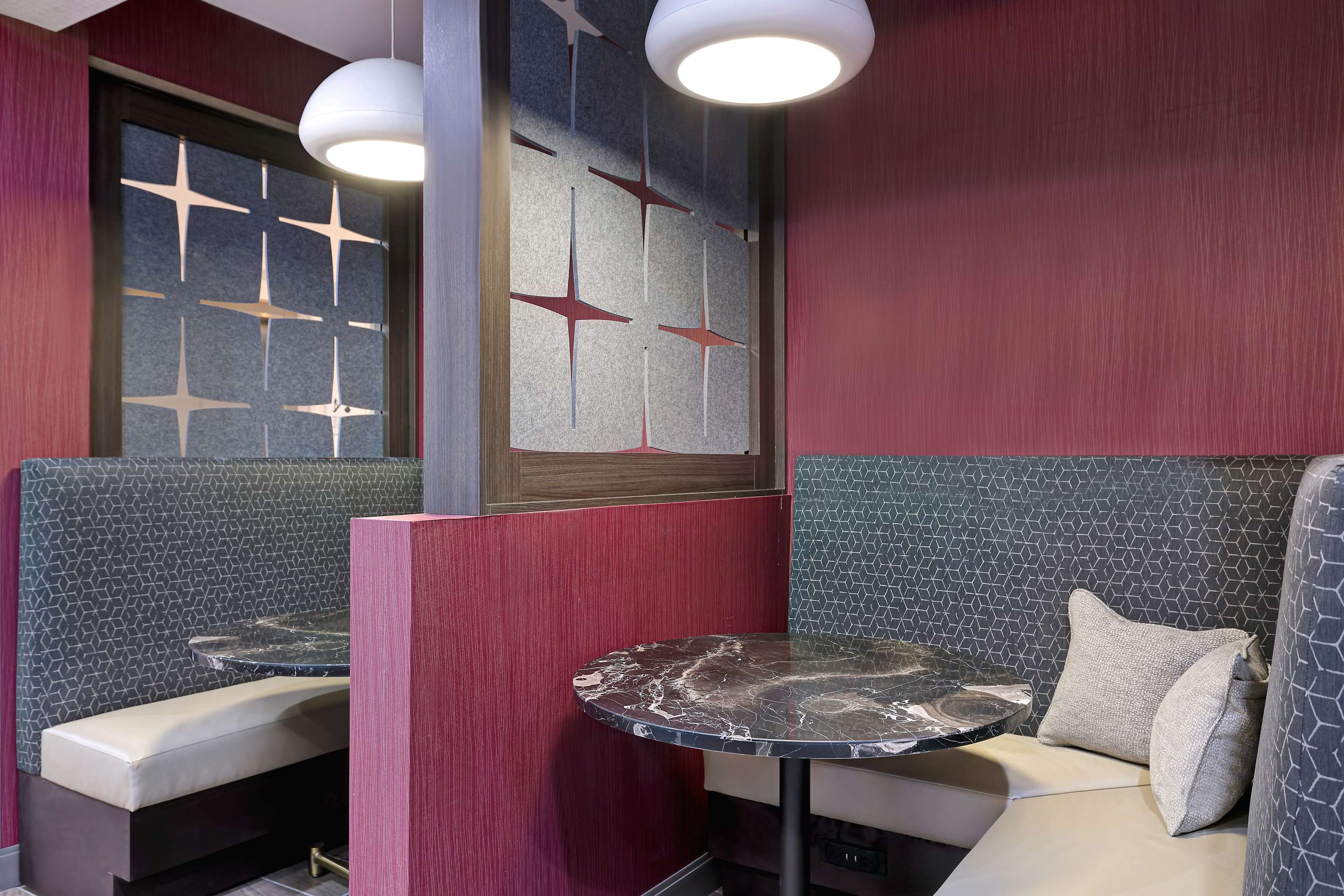 Meeting Room | Hampton Inn & Suites Houston East Beltway 8, Tx