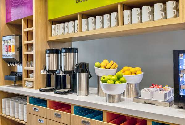 Restaurant - Home2 Suites by Hilton Downtown Minneapolis