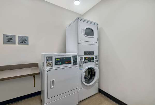  - Home2 Suites by Hilton Downtown Minneapolis