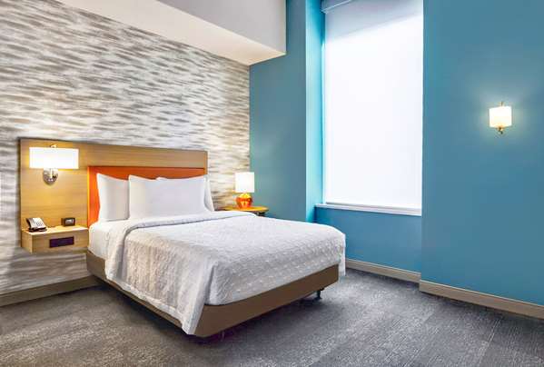  - Home2 Suites by Hilton Downtown Minneapolis