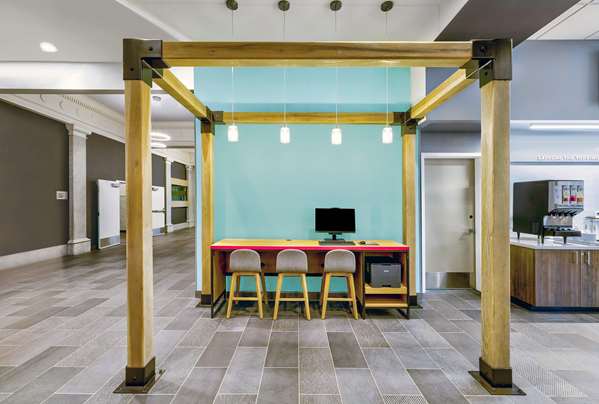 Conference Area - Tru by Hilton Hotel Downtown Minneapolis