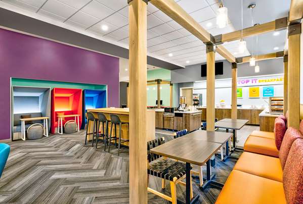 Amenities - Tru by Hilton Hotel Downtown Minneapolis