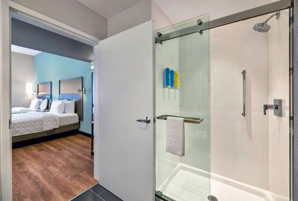  - Tru by Hilton Hotel Downtown Minneapolis