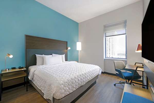  - Tru by Hilton Hotel Downtown Minneapolis