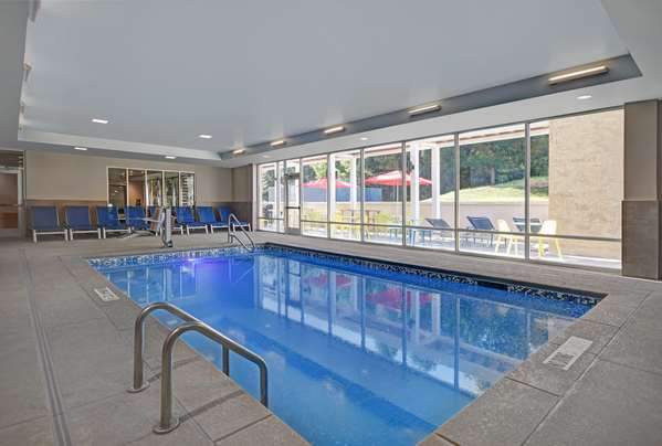 Pool - Home2 Suites by Hilton North Raleigh