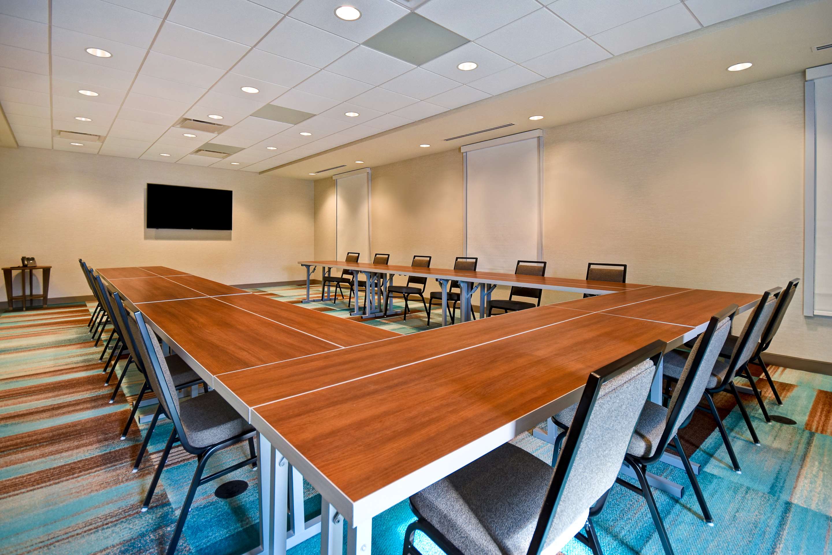 Meeting Room | Home2 Suites by Hilton Bowling Green