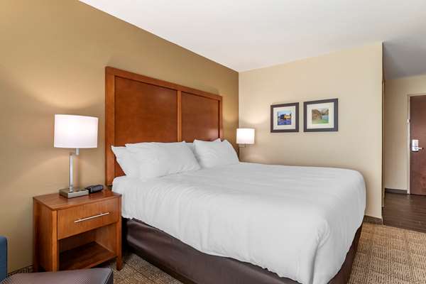  - Comfort Inn & Suites Waller