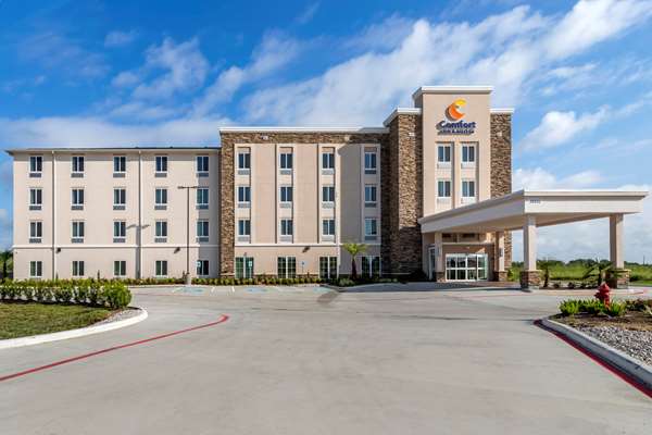Exterior view - Comfort Inn & Suites Waller