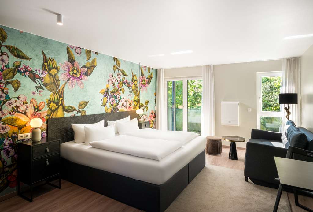 ANA LIVING KARLSRUHE-guestroom-Guest Room,On-Site.jpg