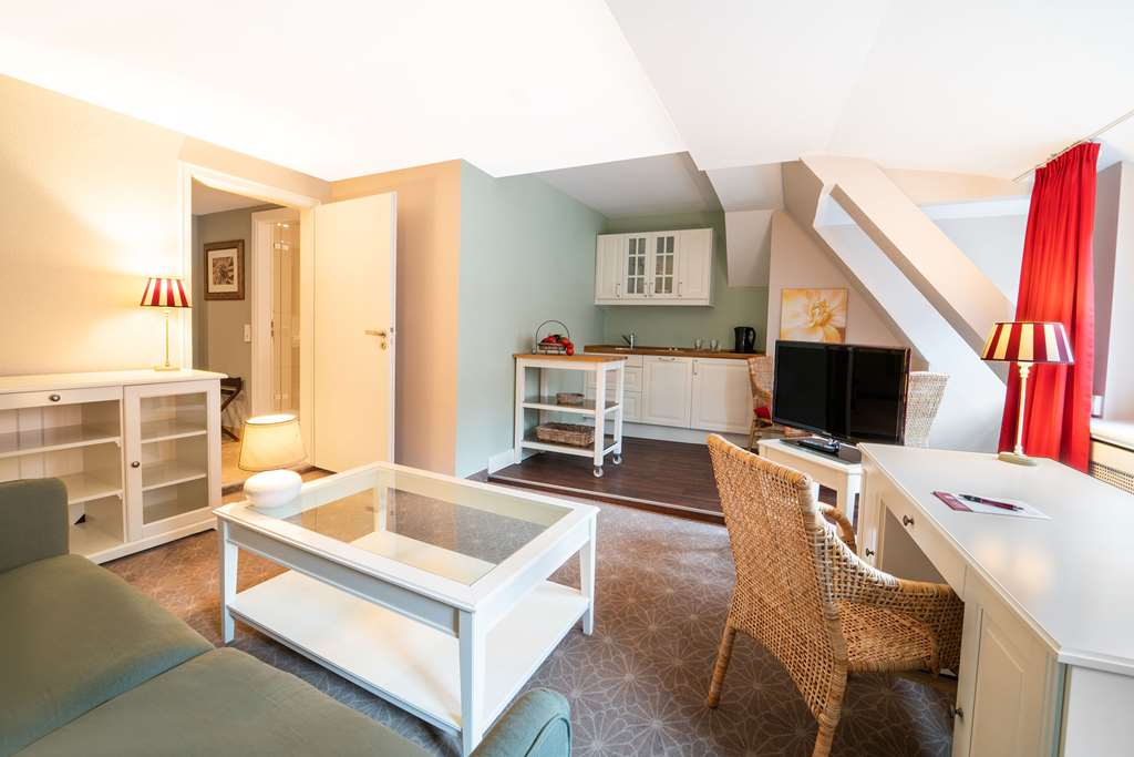 Gasthof Engel-guestroom-Guest Room,Suite,On-Site.jpg