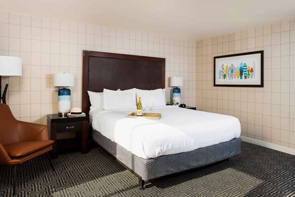  - Hotel Lulu Anaheim - I-5, Exit 109